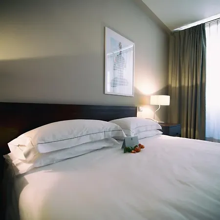 Escalus Luxury Guest house 4*