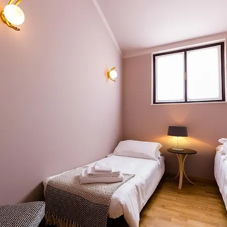 Escalus Luxury Verona