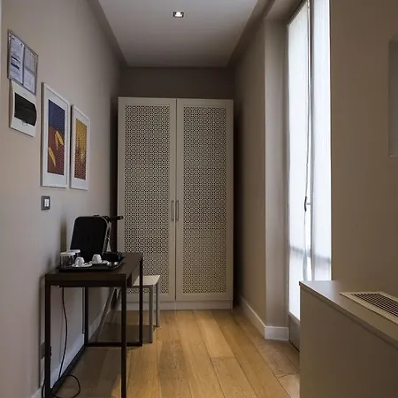 Escalus Luxury Guest house 4*
