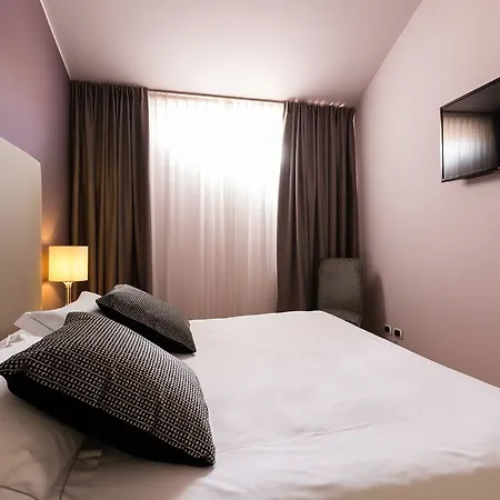 Escalus Luxury Guest house 4*